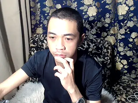  taeyong online show from March 12, 2026, 7:58 am