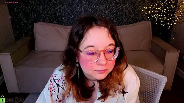Aleks-caster online show from April 13, 2026, 9:37 am