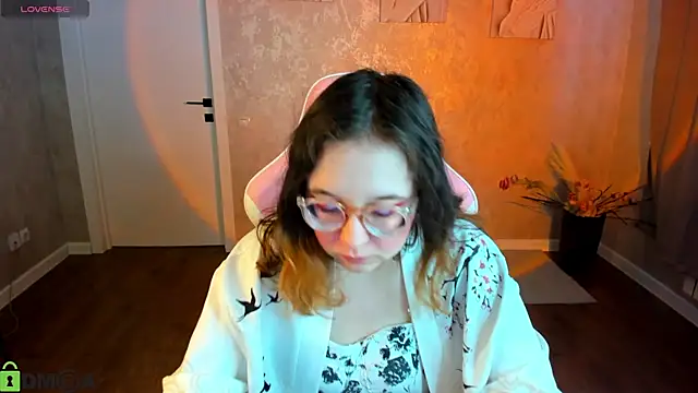 Aleks-caster online show from April 14, 2026, 1:22 am