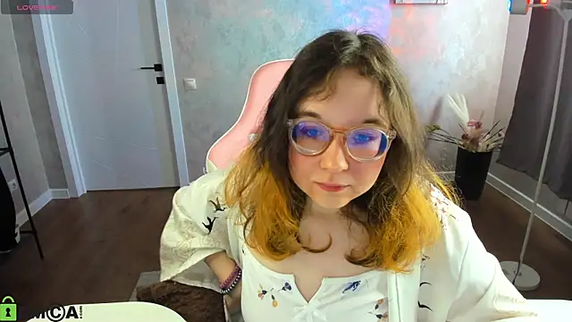 Aleks-caster online show from April 21, 2026, 1:18 am