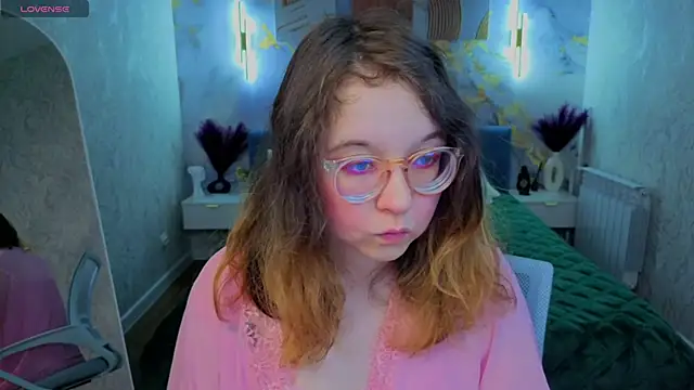 Aleks-caster online show from May 2, 2026, 1:10 am