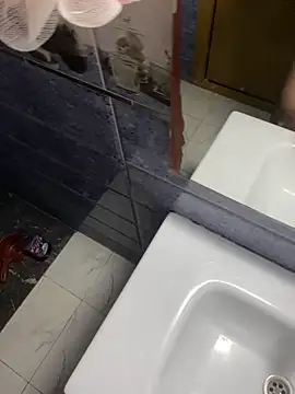 Achrafsad9i online show from March 30, 2026, 6:03 am