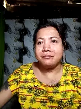 Exoticcashly online show from May 10, 2026, 10:53 am