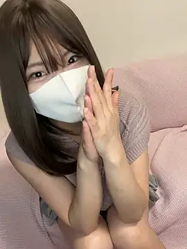 Snapshot of ichigonoiichan chatting on May 18, 2026, 12:07 am ichigonoiichan online show from May 18, 2026, 12:07 am