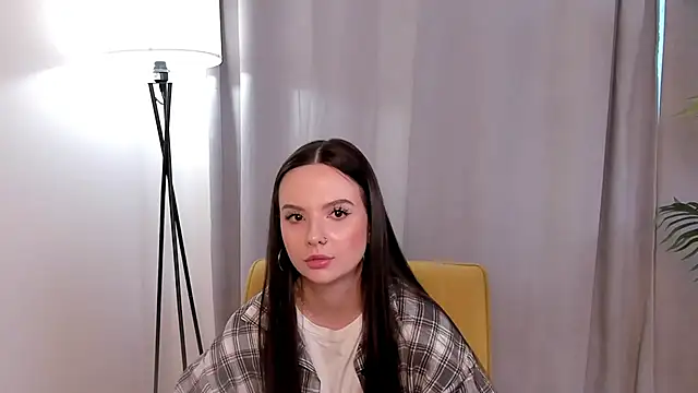 MeghanSkaer online show from March 15, 2026, 9:48 am