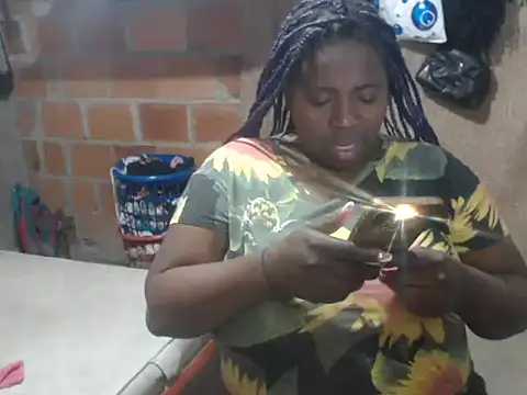 Snapshot of aixxahorny chatting on April 7, 2026, 1:39 am aixxahorny online show from April 7, 2026, 1:39 am