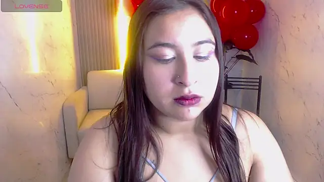 Lunafemme tf online show from March 21, 2026, 3:22 am