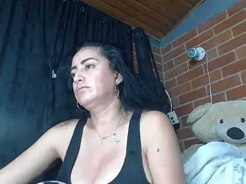 Snapshot of Alexandrina chatting on January 4, 2025, 11:17 pm Alexandrina online show from January 4, 2025, 11:17 pm