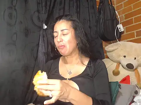 Snapshot of Alexandrina chatting on January 11, 2025, 12:01 am Alexandrina online show from January 11, 2025, 12:01 am
