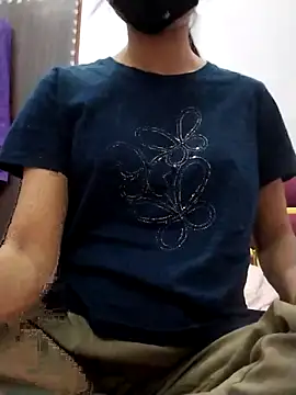 Tasty Cherry online show from April 18, 2026, 6:34 pm