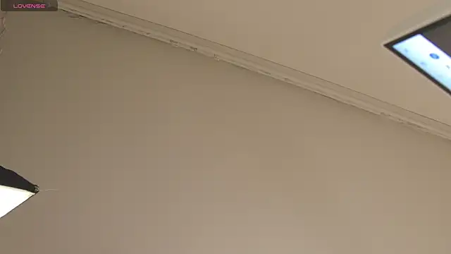 miraclubxxx online show from March 19, 2026, 8:51 am