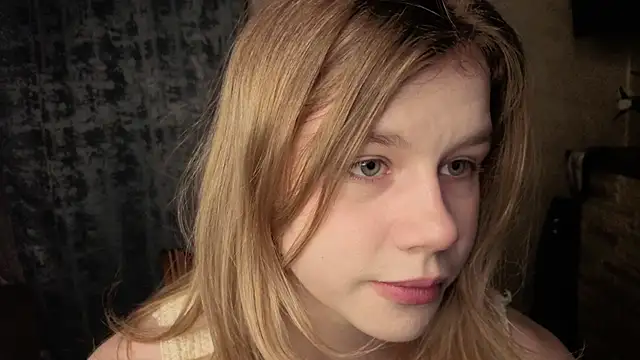 AureliaAngel online show from May 25, 2026, 10:05 pm