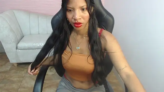 emily smith t online show from March 23, 2026, 7:18 pm