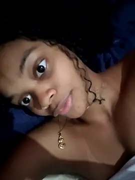 Snapshot of marialuiza2027 chatting on April 2, 2026, 6:05 pm marialuiza2027 online show from April 2, 2026, 6:05 pm