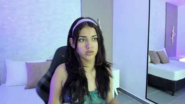 Snapshot of cristin_collins chatting on May 2, 2026, 7:41 pm cristin collins online show from May 2, 2026, 7:41 pm