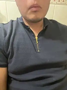 DanielZz69 online show from March 23, 2026, 1:53 am