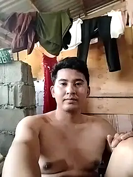 urhotasian online show from April 14, 2026, 11:55 pm