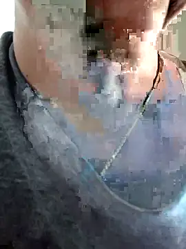 Sunny-yy online show from April 5, 2026, 5:37 am