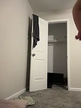 treasurebabii online show from March 22, 2026, 5:11 am