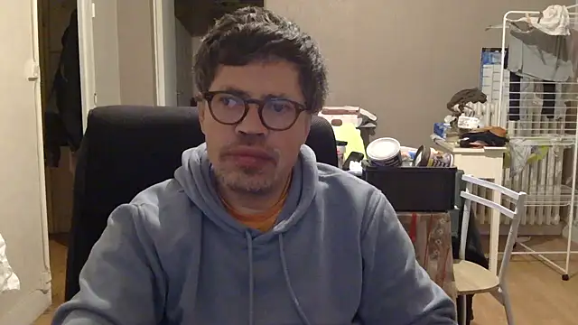 calou123 online show from March 19, 2026, 7:07 pm