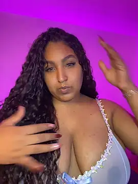 GaiaMuse online show from May 3, 2026, 4:18 am