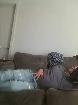 yourMasterisBored online show from April 21, 2026, 3:17 pm