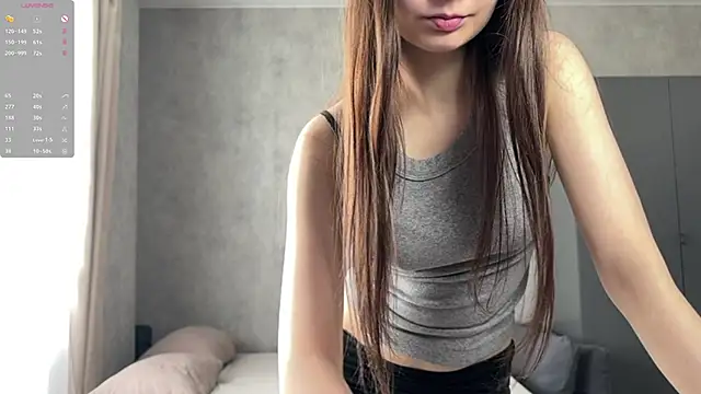 Rose Nora online show from June 18, 2026, 4:24 am