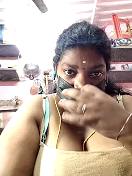 Snapshot of tamilmanju chatting on March 27, 2026, 10:48 am tamilmanju online show from March 27, 2026, 10:48 am