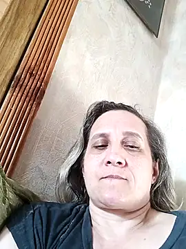 Snapshot of KatieLove133 chatting on May 25, 2026, 4:24 pm KatieLove133 online show from May 25, 2026, 4:24 pm
