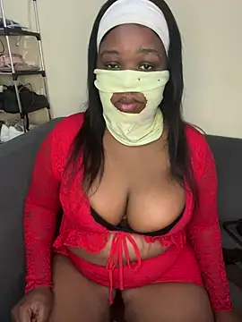 NaughtyGirl0000 online show from June 4, 2026, 7:03 am