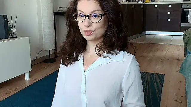 IreneBlue  online show from March 24, 2026, 7:02 am