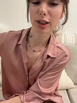 xsugarbabe online show from March 24, 2026, 6:13 pm