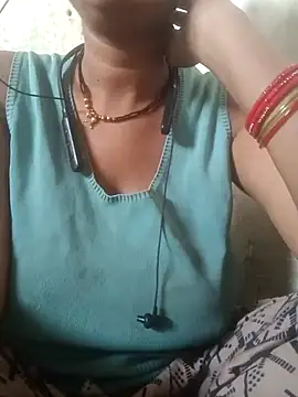 Mona ji32 online show from April 18, 2026, 8:51 am