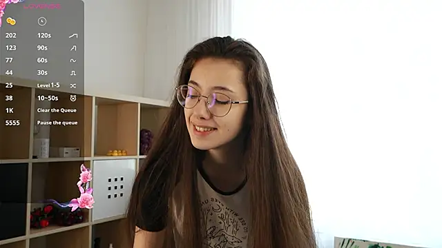 IsauraHolleman online show from March 29, 2026, 3:06 am