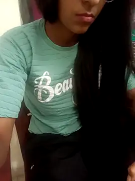 aushi rajput online show from April 19, 2026, 3:55 pm