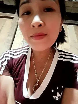 Snapshot of Cherry_XyX chatting on March 15, 2026, 1:17 pm Cherry XyX online show from March 15, 2026, 1:17 pm