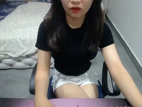 Snapshot of Aly_babe19y chatting on March 16, 2026, 4:29 am Aly babe19y online show from March 16, 2026, 4:29 am