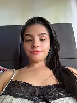 Snapshot of leidi-95- chatting on June 22, 2026, 8:17 pm leidi-95- online show from June 22, 2026, 8:17 pm
