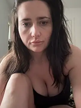 Siren  xxx online show from April 1, 2026, 6:47 am