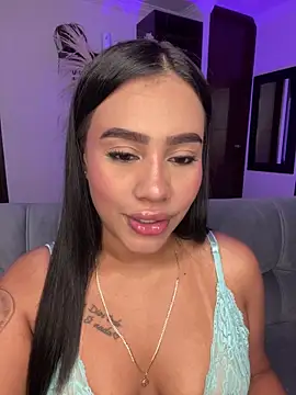 AlisonBeltran1 online show from May 28, 2026, 5:27 am