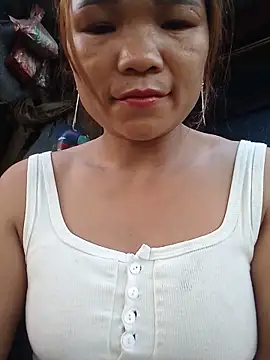 maymay121 online show from May 15, 2026, 11:28 am