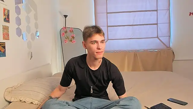 Shadow blink online show from March 21, 2026, 12:43 pm