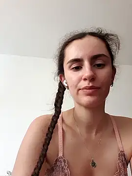 starlight mo online show from June 15, 2026, 1:24 pm