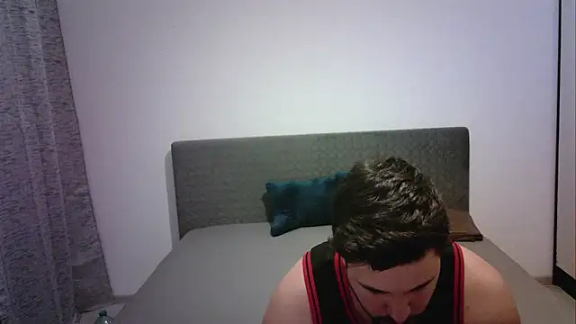 Gianiboy99 online show from April 28, 2026, 7:08 pm