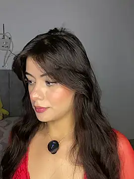 Snapshot of DahliaRouse chatting on March 24, 2026, 11:32 pm DahliaRouse online show from March 24, 2026, 11:32 pm