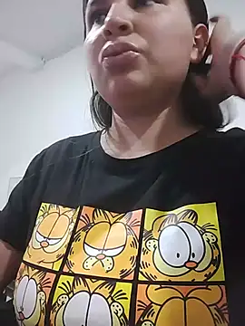 LilasBoobs online show from May 15, 2026, 1:23 am
