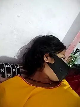 Pallavi cute online show from April 14, 2026, 9:37 am