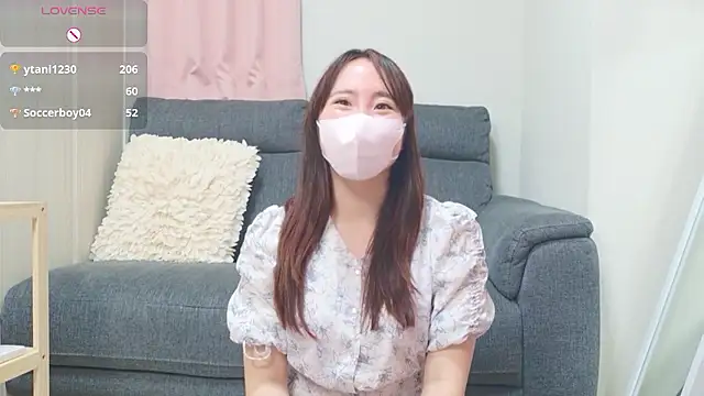 Snapshot of Yuzuki_chan chatting on May 24, 2026, 3:55 am Yuzuki chan online show from May 24, 2026, 3:55 am