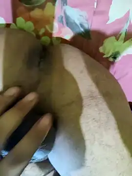 pinkbeauty1 online show from April 11, 2026, 12:59 am