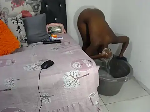 BootySoYummyX online show from April 7, 2026, 4:07 pm
